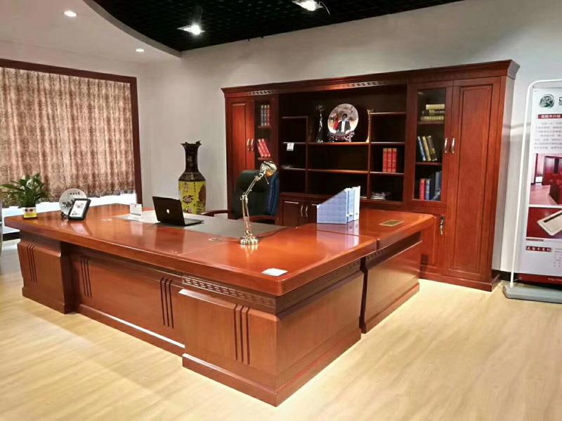 如何定制辦公家具？辦公家具擺放的風(fēng)水要考慮哪些因素？